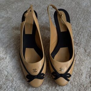 CHANEL Beige and Black Women's Flats